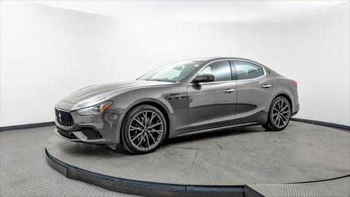2022 Maserati Ghibli Modena