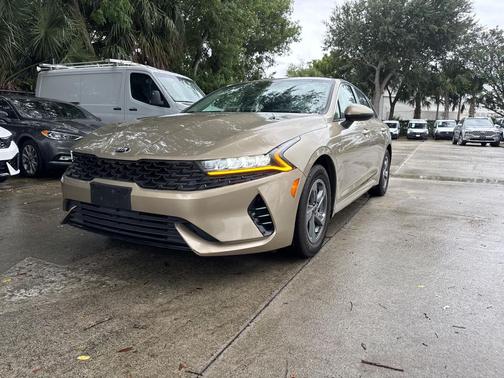 2021 Kia K5 LXS