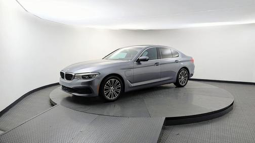 2020 BMW 530e iPerformance