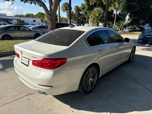 2018 BMW 540 i
