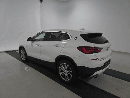 2022 BMW X2 sDrive28i