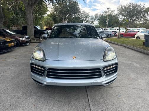 2020 Porsche Cayenne Cayenne