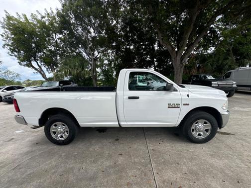 2017 RAM 2500 TRADESMAN