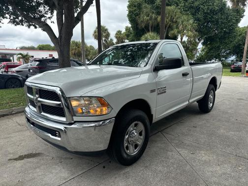 2017 RAM 2500 TRADESMAN
