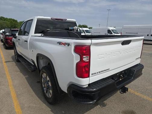 2022 Chevrolet Silverado 2500 Custom