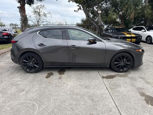 2019 Mazda Mazda3 FWD w/Premium Package