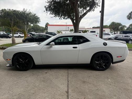2019 Dodge Challenger GT
