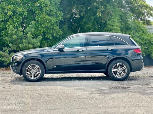 2021 Mercedes-Benz GLC 300 Base