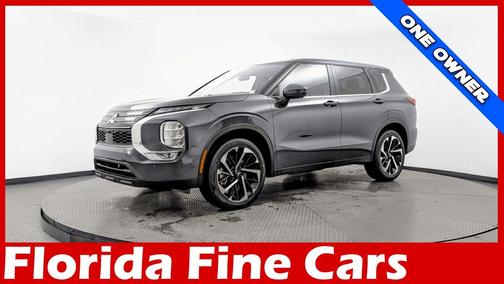 2024 Mitsubishi Outlander SE