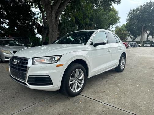2020 Audi Q5 45 Premium