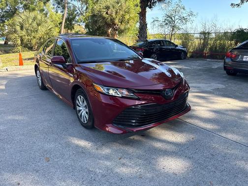 2020 Toyota Camry LE