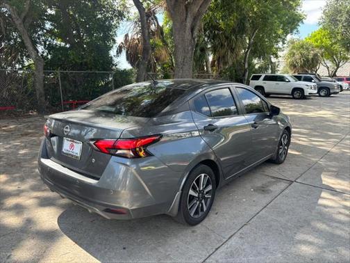 2024 Nissan Versa 1.6 S