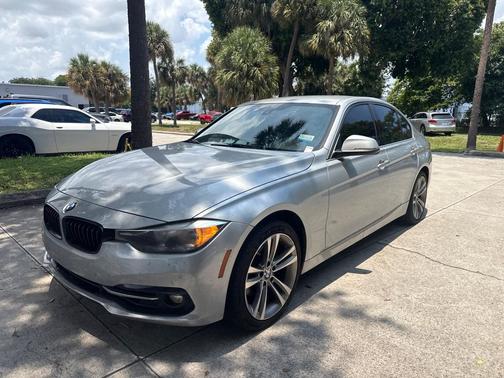 Glacier Silver Metallic 2017 BMW 330 i