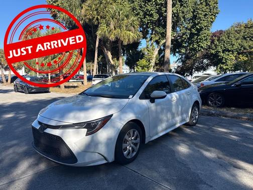 2022 Toyota Corolla LE