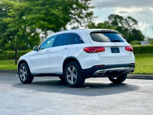2022 Mercedes-Benz GLC 300 Base