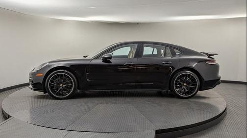 2021 Porsche Panamera 4