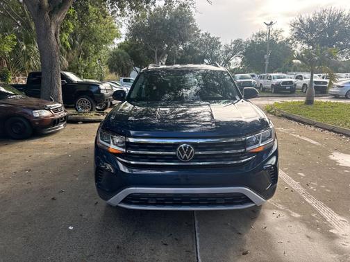 2021 Volkswagen Atlas 3.6L SE w/Technology