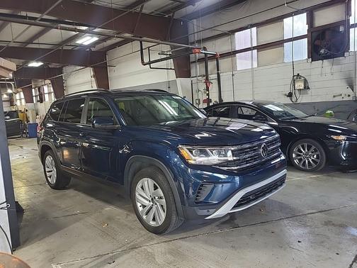 2021 Volkswagen Atlas 3.6L SE w/Technology