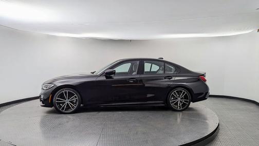 2021 BMW 330 i
