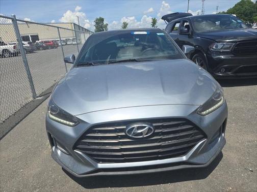 2020 Hyundai Veloster 2