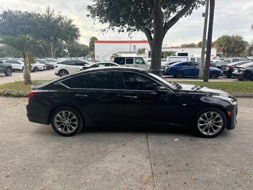 2022 Cadillac CT5 Premium Luxury