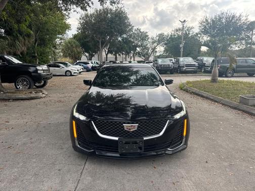 2022 Cadillac CT5 Premium Luxury