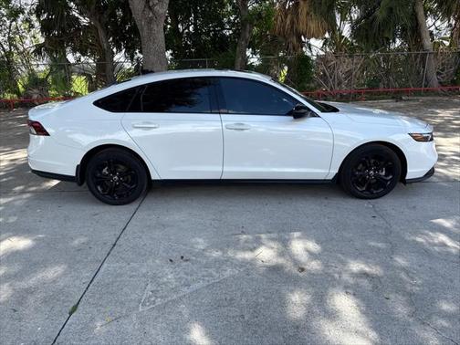 2025 Honda Accord Sport SE 1.5T