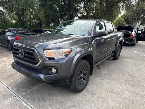 2022 Toyota Tacoma SR5