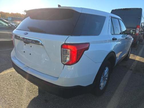 2022 Ford Explorer BASE