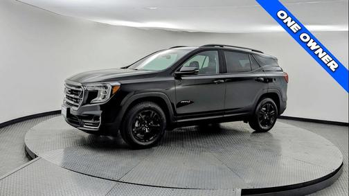 2023 GMC Terrain AT4