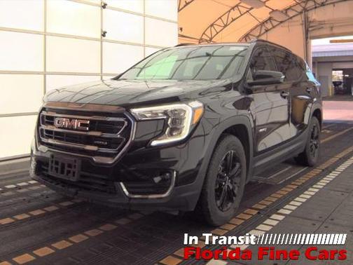 2023 GMC Terrain AT4