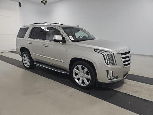 2016 Cadillac Escalade Luxury