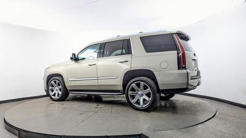 2016 Cadillac Escalade Luxury