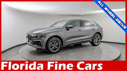 2022 Audi Q8 55 Premium Plus