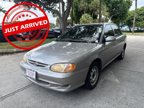 1998 Kia Sephia LS