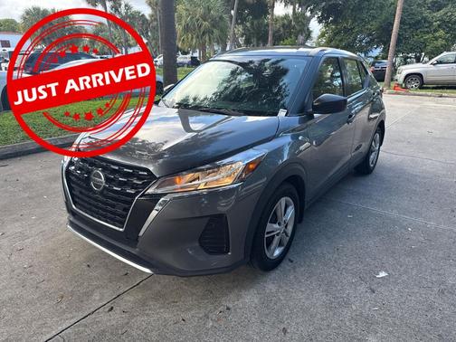 2021 Nissan Kicks S