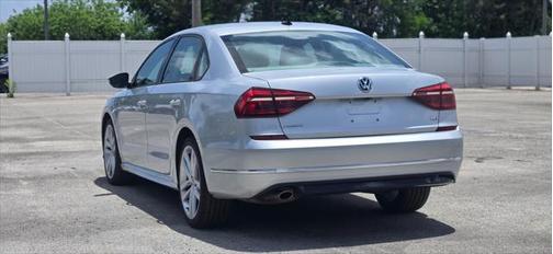2018 Volkswagen Passat 2.0T S