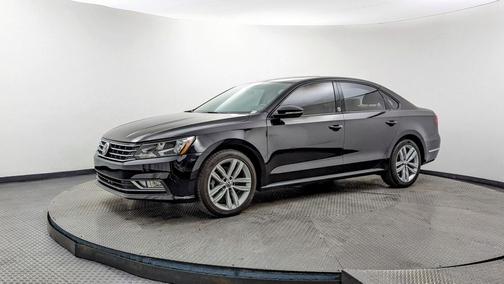 2019 Volkswagen Passat 2.0T Wolfsburg Edition