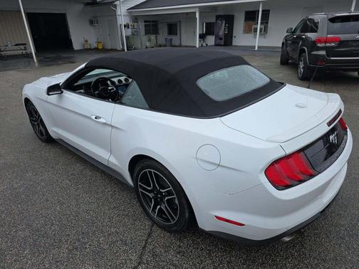 2023 Ford Mustang EcoBoost Premium