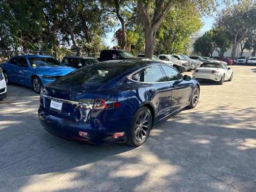 2018 Tesla Model S 75D