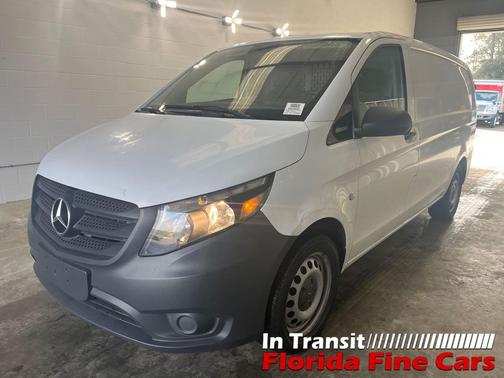 2020 Mercedes-Benz Metris Base