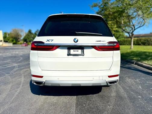 2021 BMW X7 xDrive40i