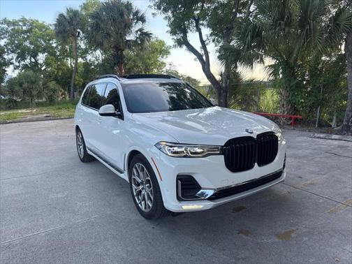 2021 BMW X7 xDrive40i