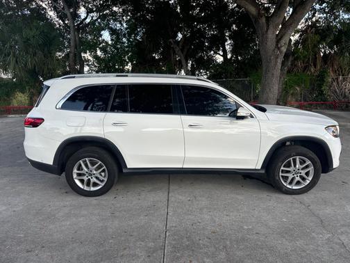 2020 Mercedes-Benz GLS 450 4MATIC