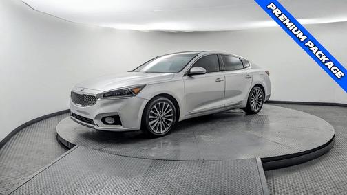 2017 Kia Cadenza Premium