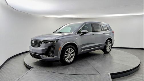 2021 Cadillac XT6 Luxury FWD