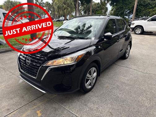 2023 Nissan Kicks S