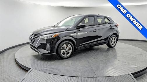 2023 Nissan Kicks S