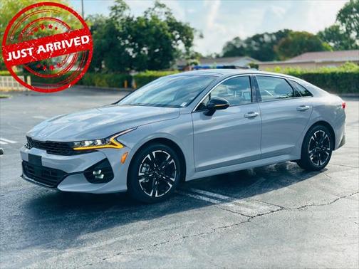 2022 Kia K5 GT-Line