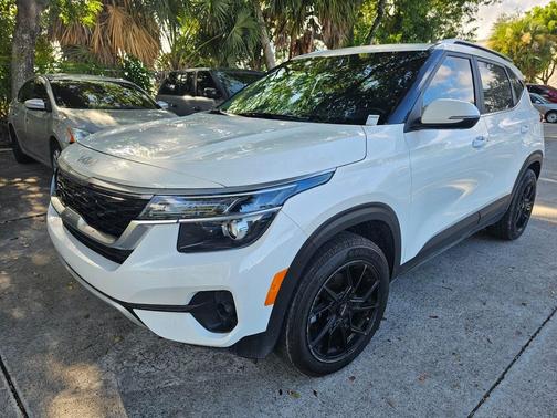 2023 Kia Seltos S